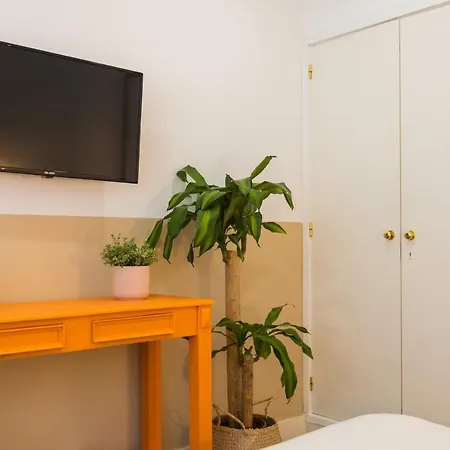 Nona Urban Lodging Oda ve Kahvaltı